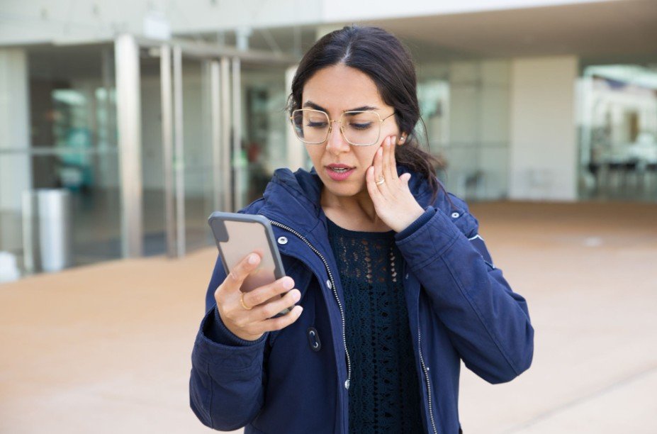 Do iPhone Alert Settings Apply to an Apple Watch?