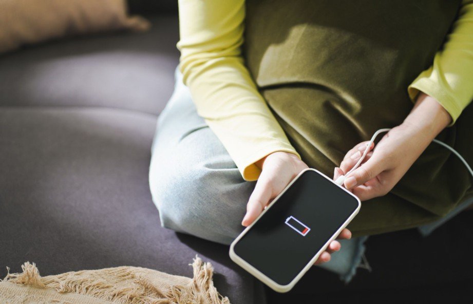 Beat Battery Aging: How to Make iPhone Battery Health Last Longer